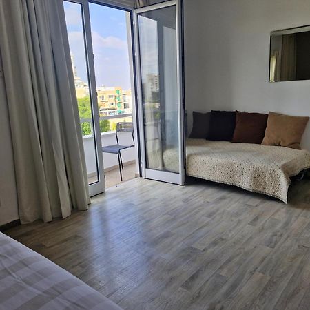 Apartmán Downtown Living By 'Flats Nicosia' Exteriér fotografie