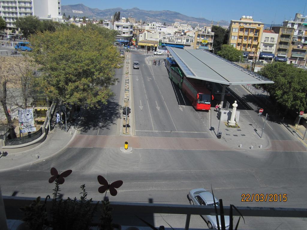 Apartmán Downtown Living By 'Flats Nicosia' Pokoj fotografie